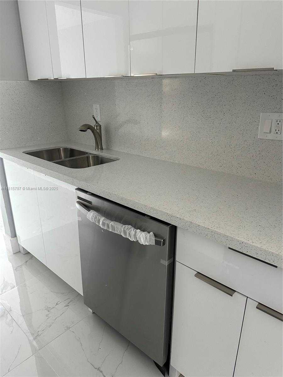 Small Image of 8211 NORTH WEST 8TH ST #2, Plantation Number 13