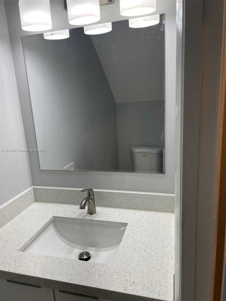 Small Image of 8211 NORTH WEST 8TH ST #2, Plantation Number 15