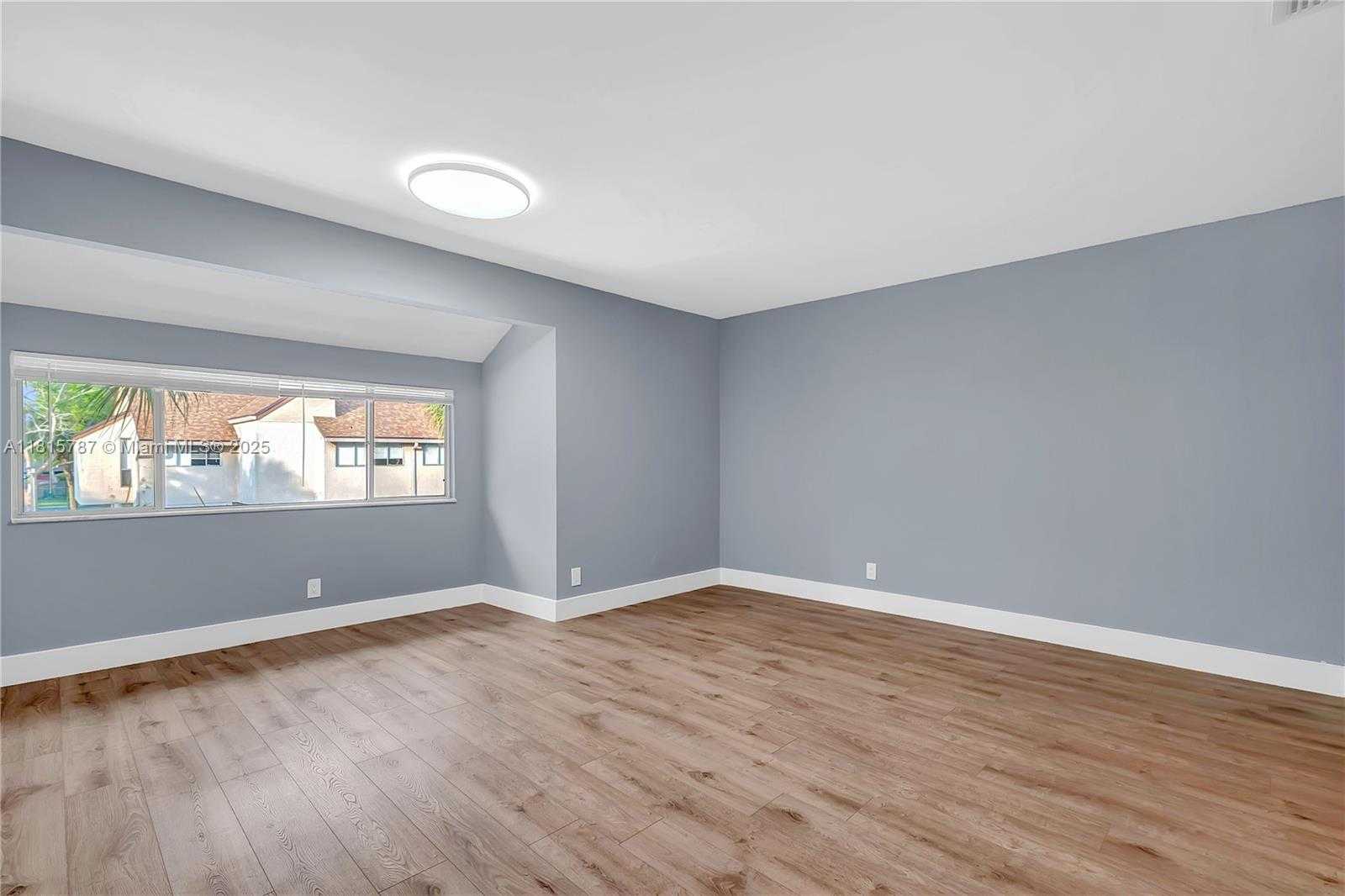 Small Image of 8211 NORTH WEST 8TH ST #2, Plantation Number 26