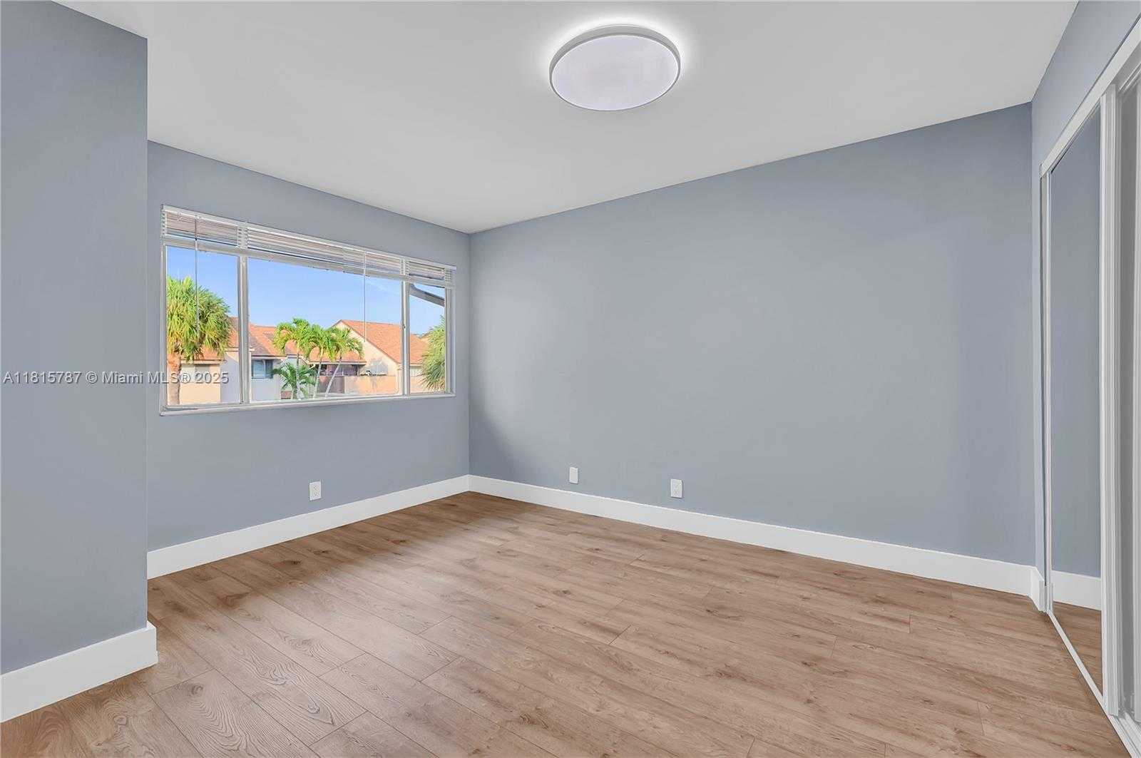 Small Image of 8211 NORTH WEST 8TH ST #2, Plantation Number 29