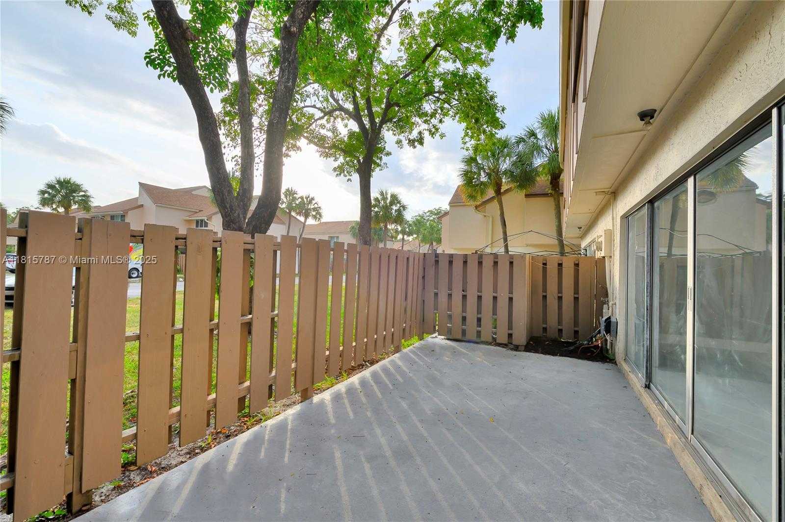 Small Image of 8211 NORTH WEST 8TH ST #2, Plantation Number 54