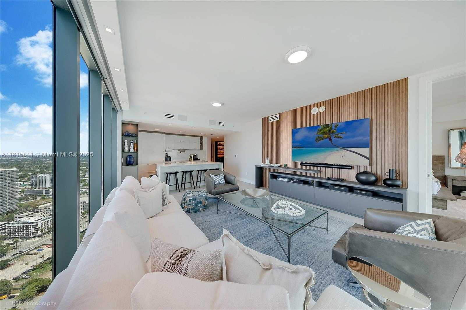 Small Image of 650 NORTH EAST 32ND ST #4701, Miami Number 12