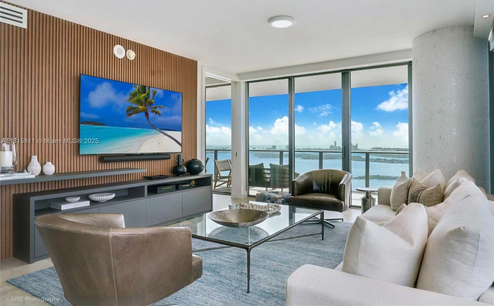 Small Image of 650 NORTH EAST 32ND ST #4701, Miami Number 19