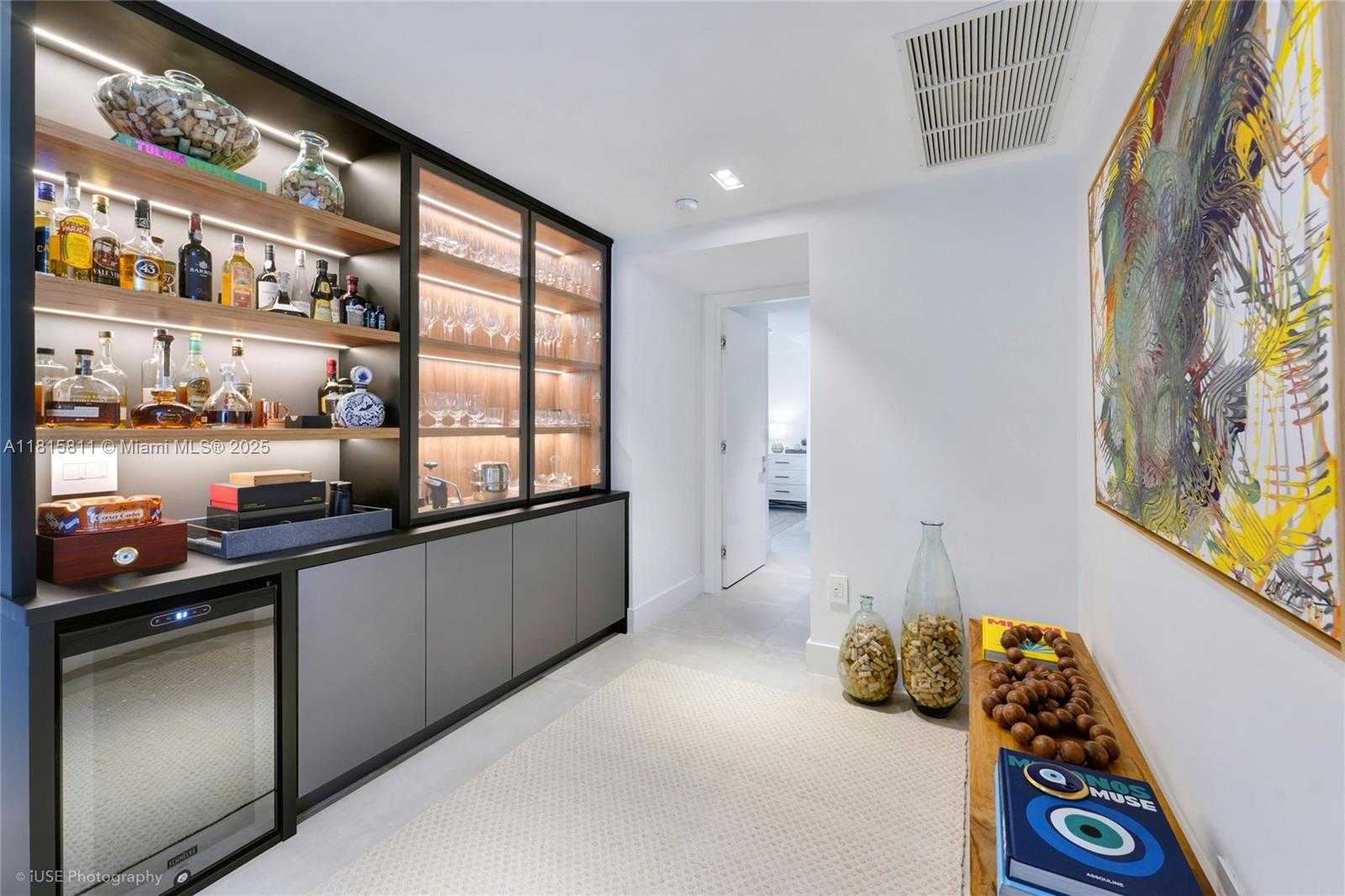Small Image of 650 NORTH EAST 32ND ST #4701, Miami Number 31