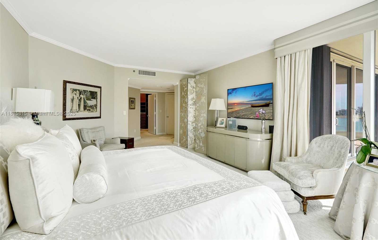 Small Image of 2600 ISLAND BLVD #904, Aventura Number 21