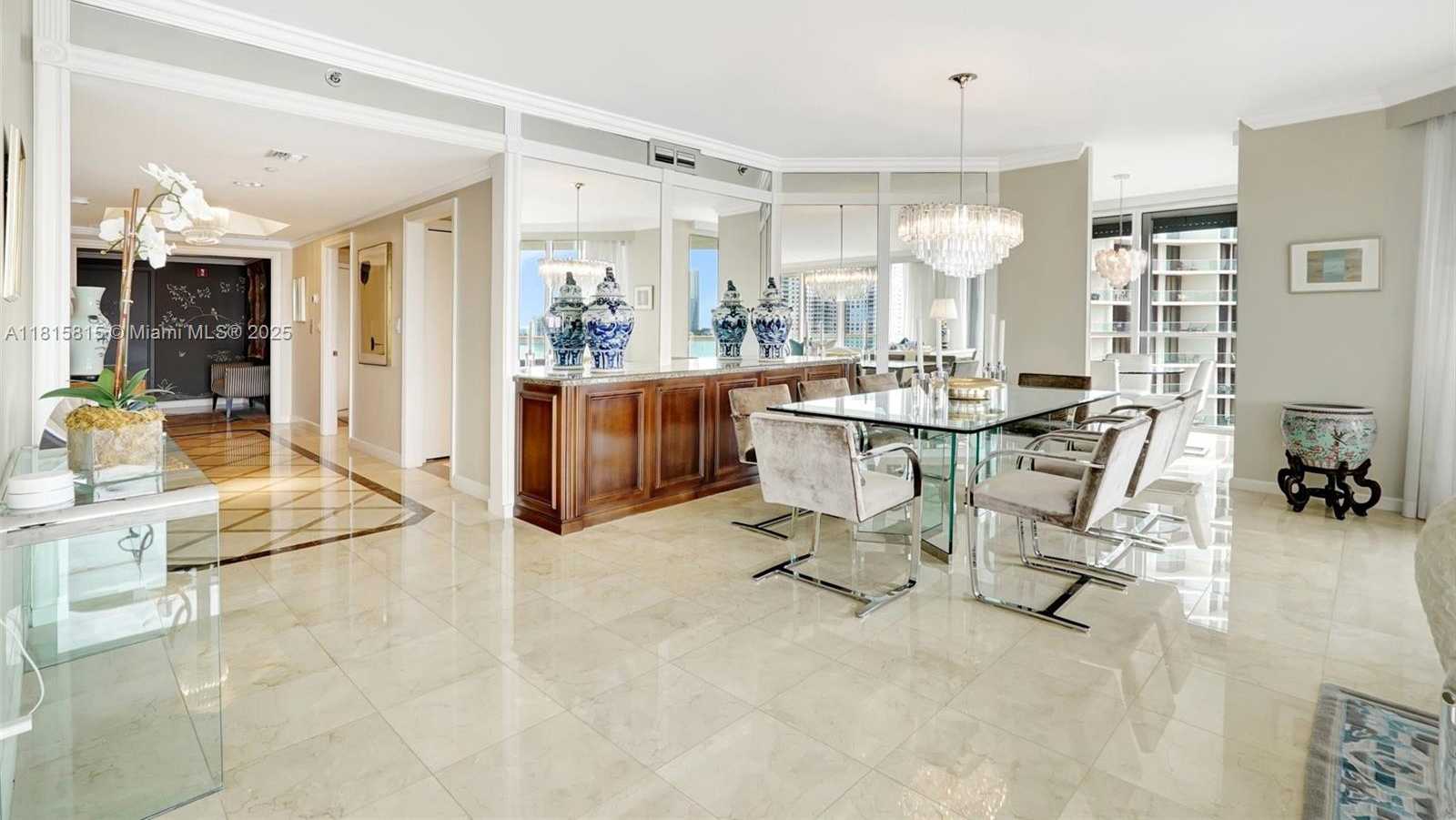 Small Image of 2600 ISLAND BLVD #904, Aventura Number 33
