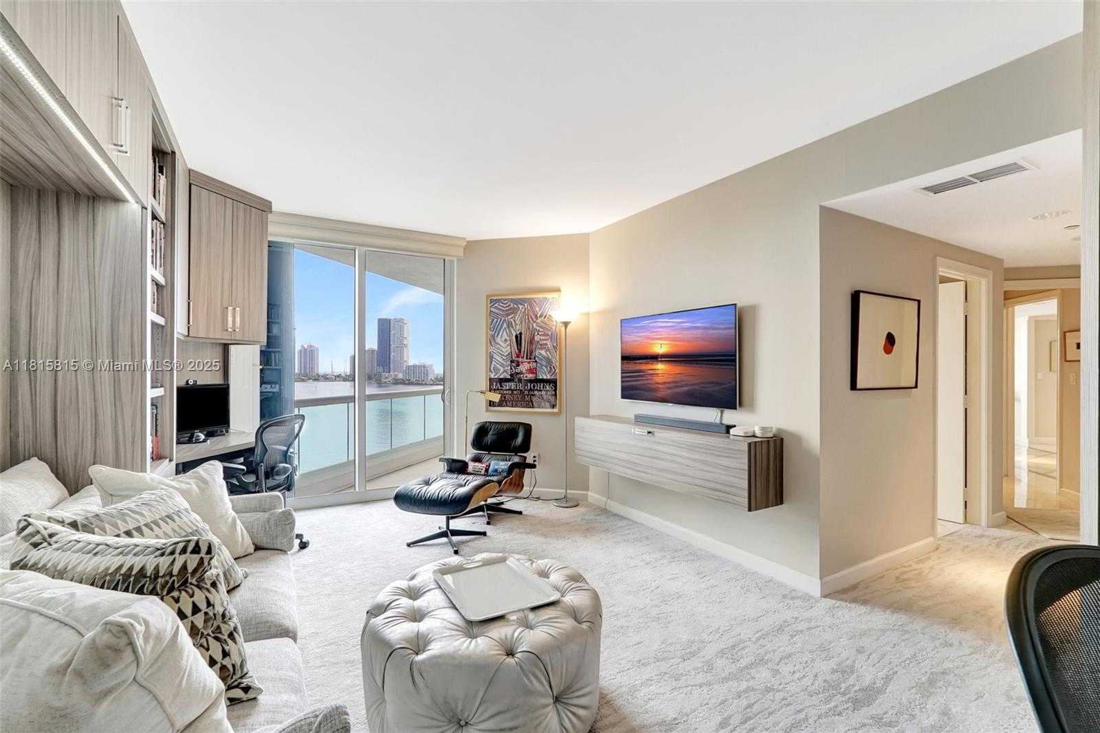 Small Image of 2600 ISLAND BLVD #904, Aventura Number 64