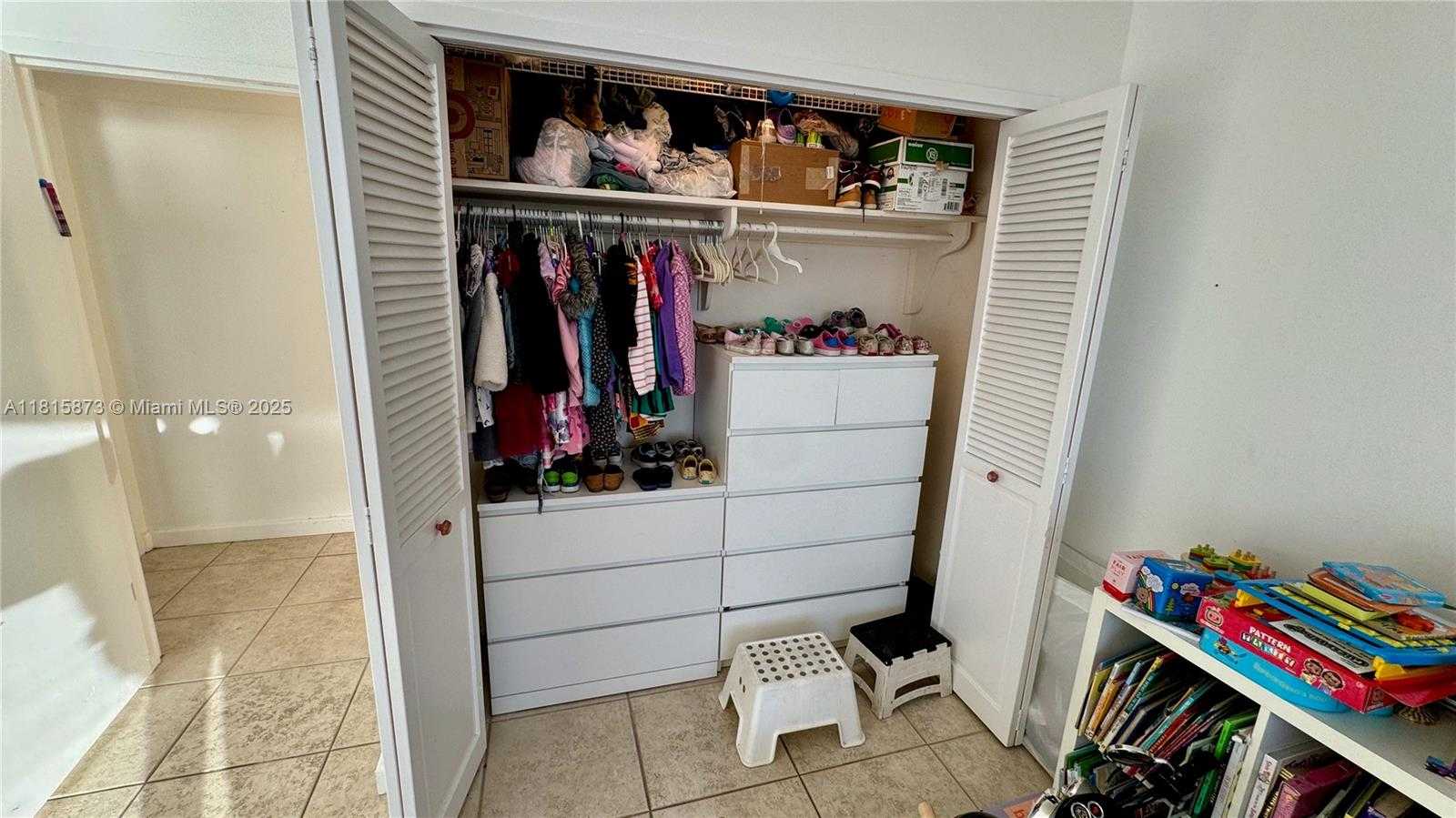 Small Image of 900 BAY DR #727-725, Miami Beach Number 59