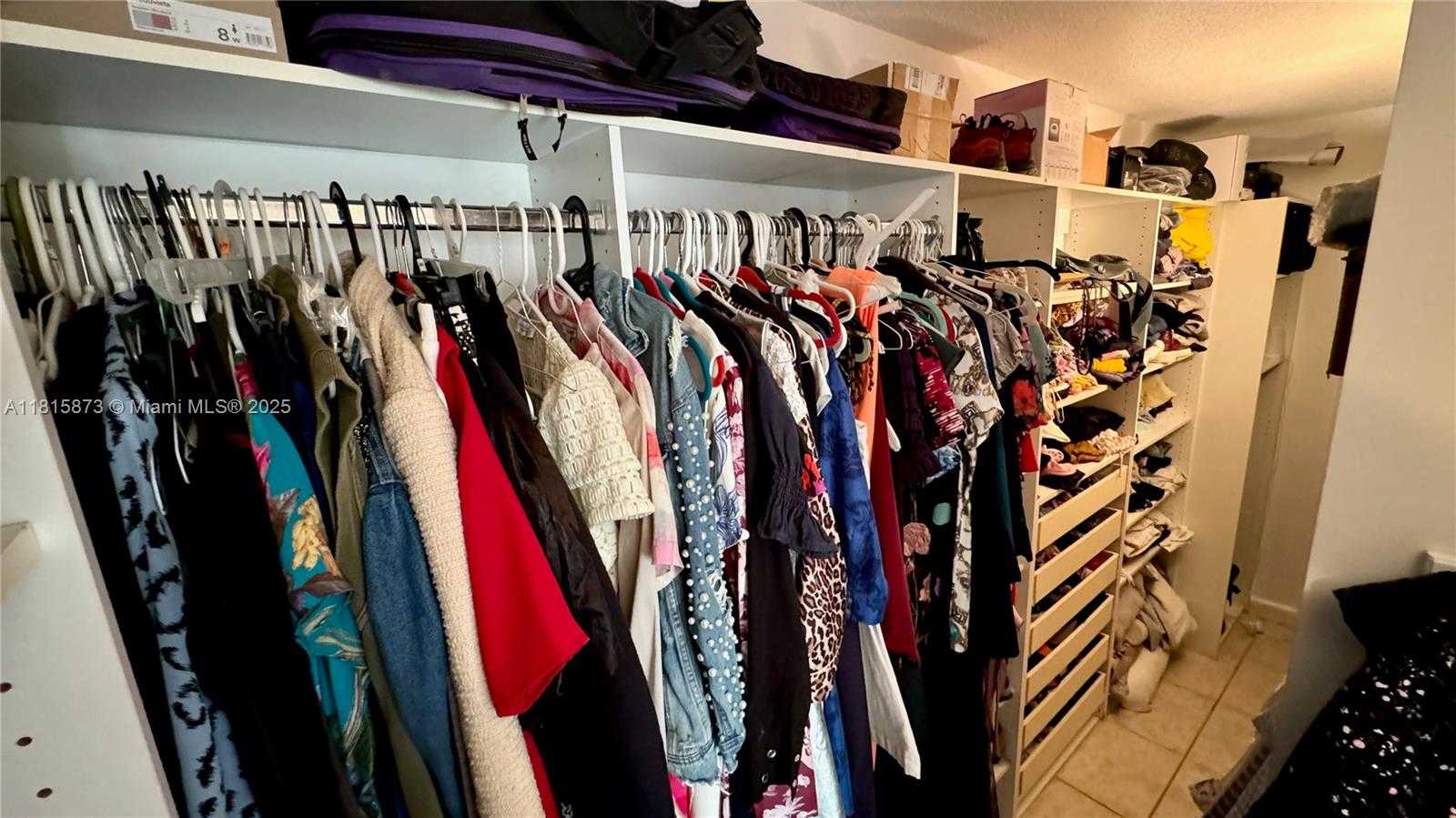 Small Image of 900 BAY DR #727-725, Miami Beach Number 69