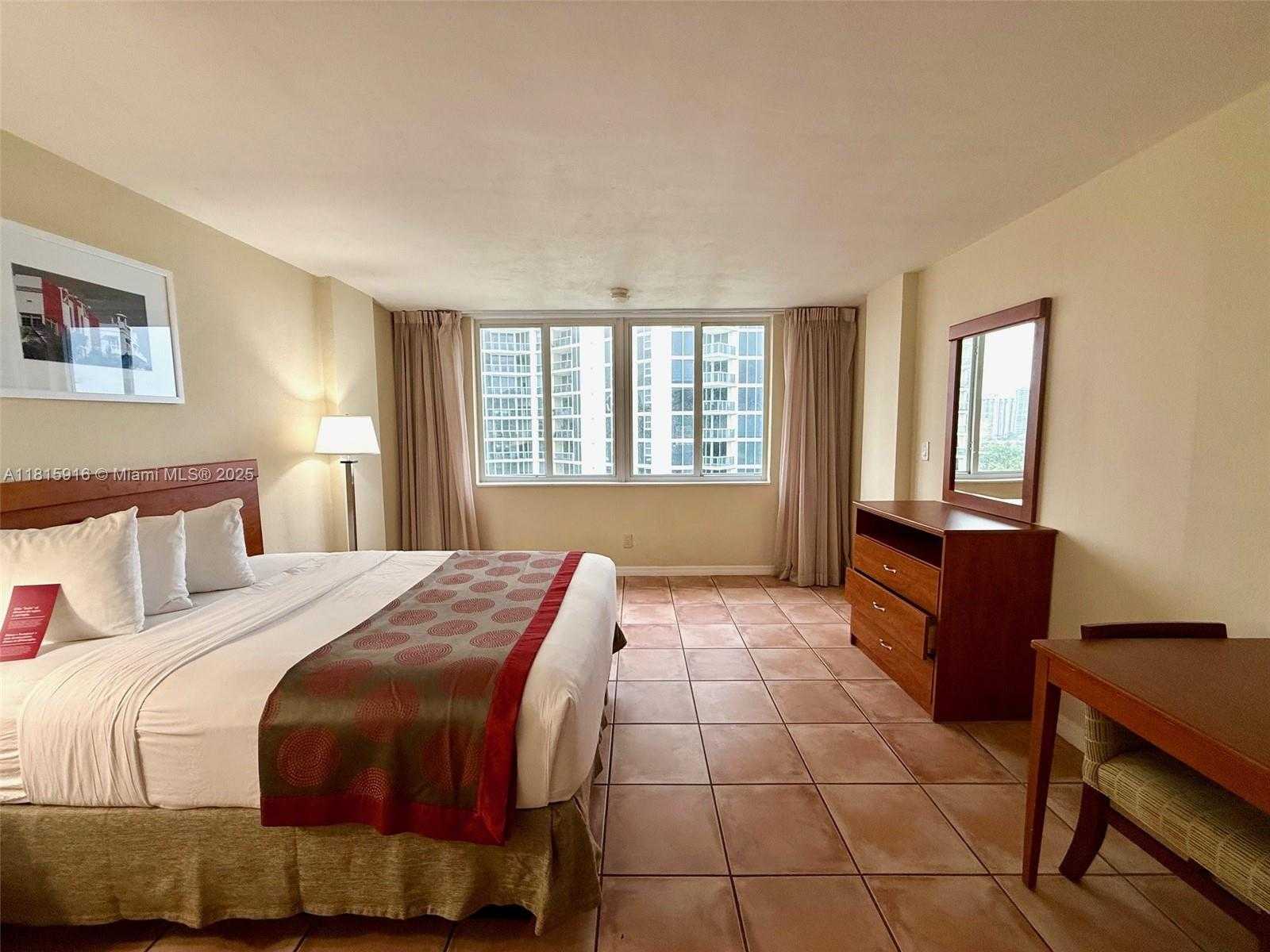 Small Image of 19201 COLLINS AV #1019, Sunny Isles Beach Number 11