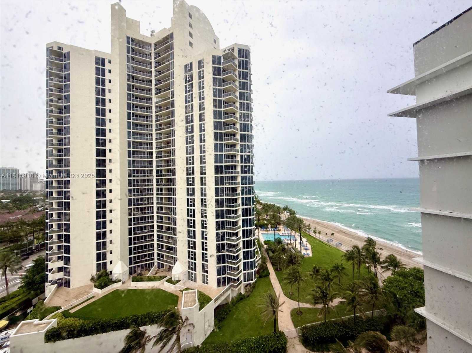 Small Image of 19201 COLLINS AV #1019, Sunny Isles Beach Number 18