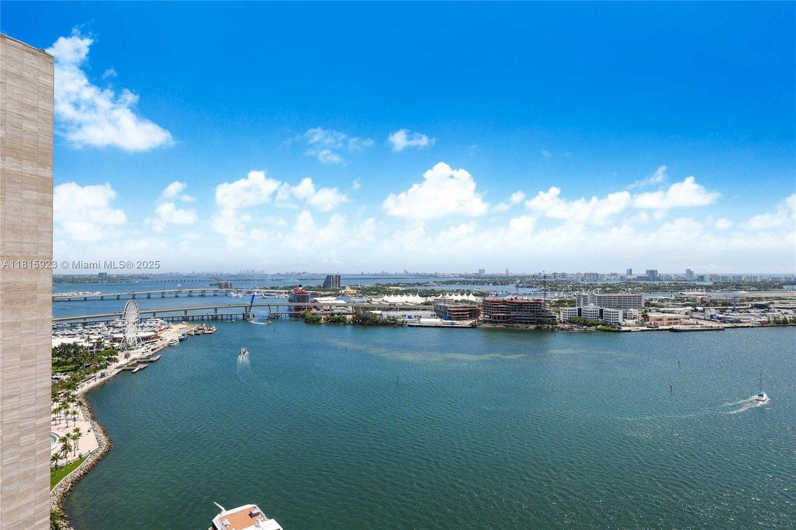 Small Image of 335 SOUTH BISCAYNE BLVD #3110, Miami Number 8
