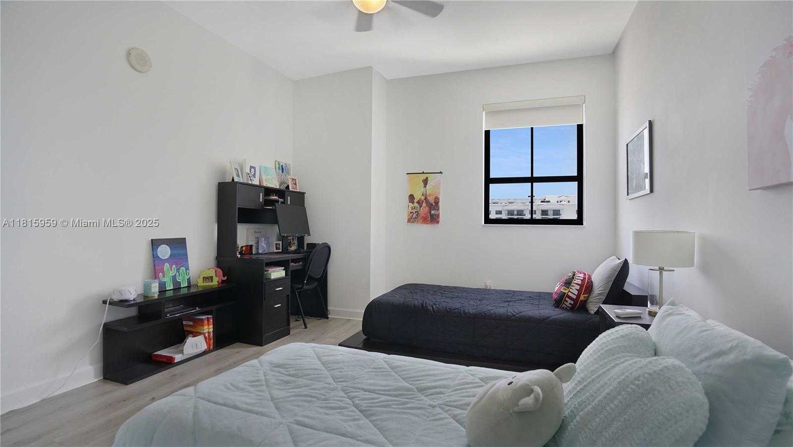 Small Image of 8390 SOUTH WEST 72ND AVE #811, Miami Number 19
