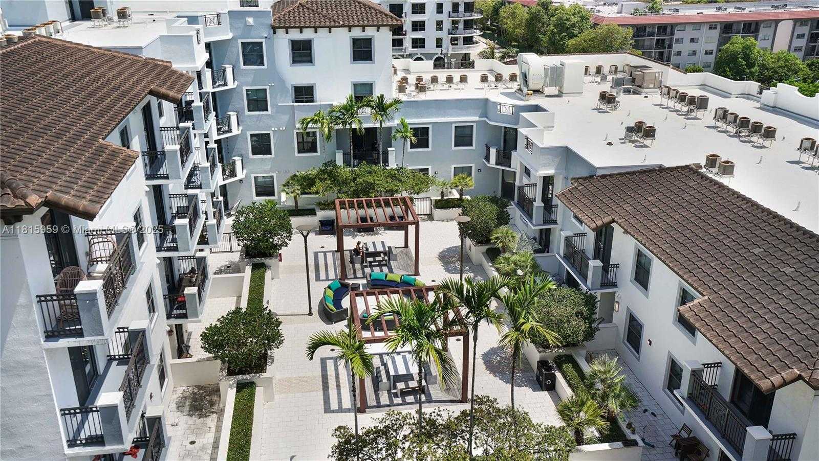 Small Image of 8390 SOUTH WEST 72ND AVE #811, Miami Number 33