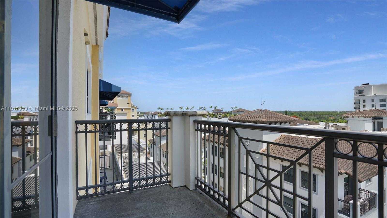 Small Image of 8390 SOUTH WEST 72ND AVE #811, Miami Number 35