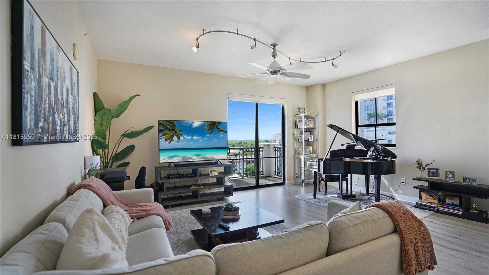 Small Image of 8390 SOUTH WEST 72ND AVE #811, Miami Number 4