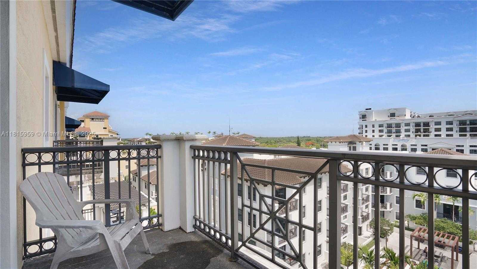 Small Image of 8390 SOUTH WEST 72ND AVE #811, Miami Number 40