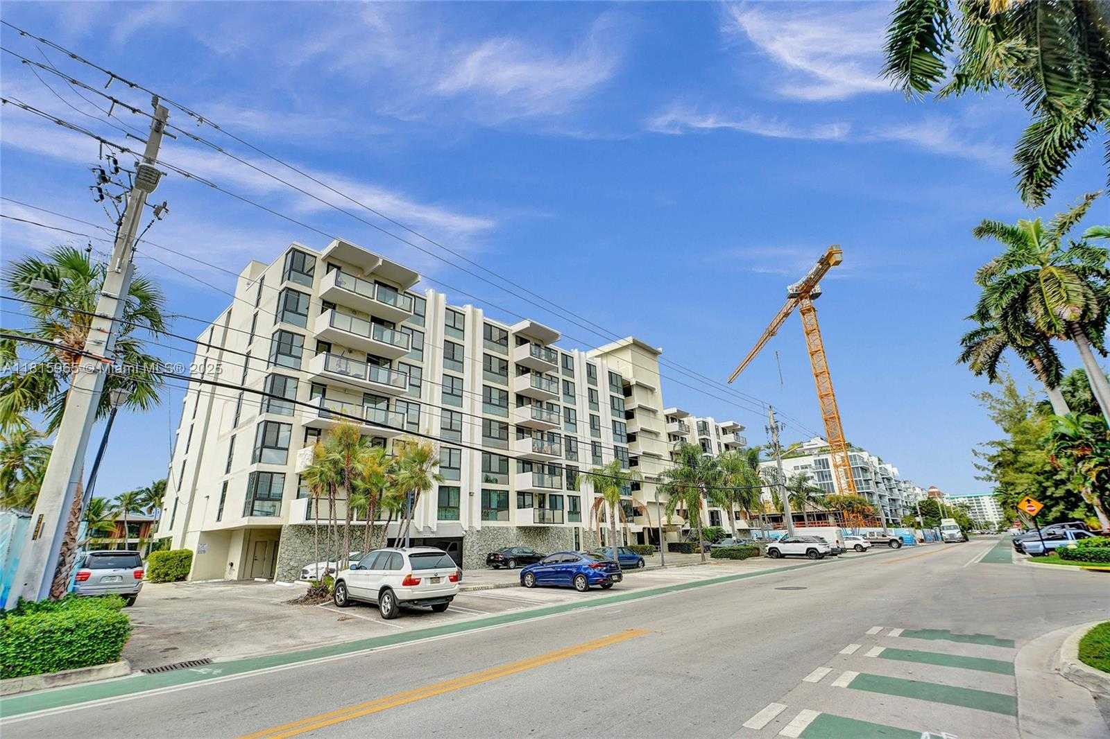 Small Image of 9800 WEST BAY HARBOR DR #401, Bay Harbor Islands Number 23