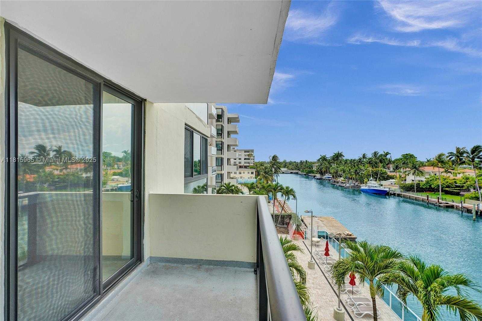Small Image of 9800 WEST BAY HARBOR DR #401, Bay Harbor Islands Number 26