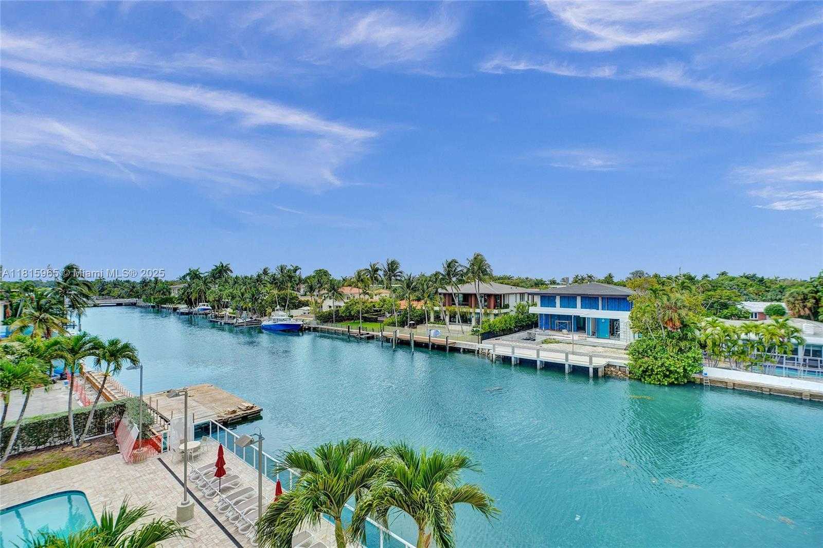 Small Image of 9800 WEST BAY HARBOR DR #401, Bay Harbor Islands Number 27