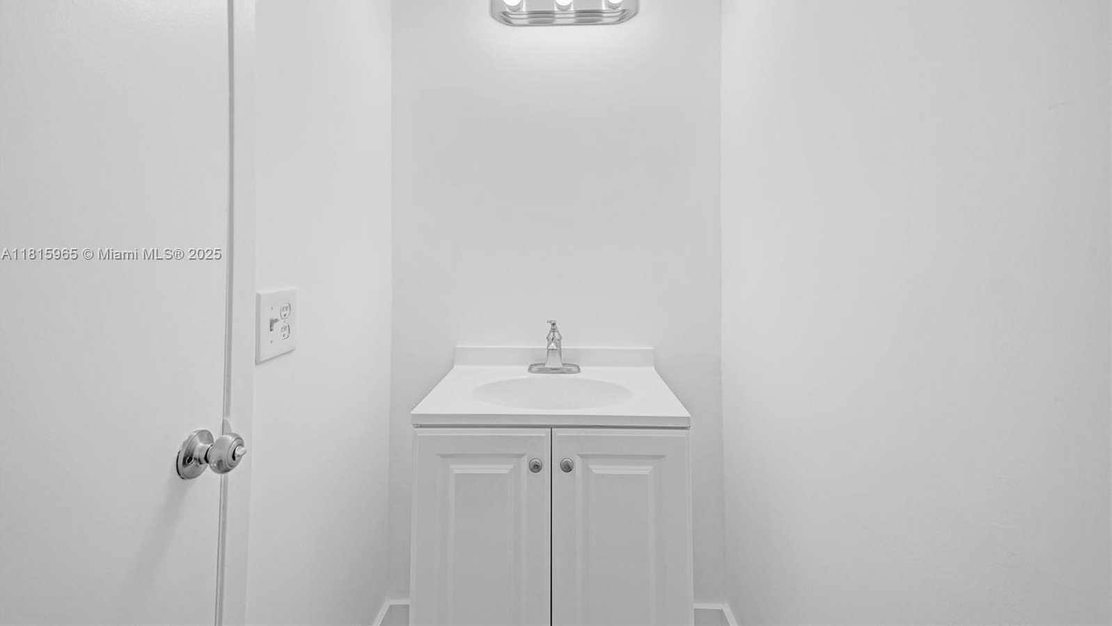 Small Image of 9800 WEST BAY HARBOR DR #401, Bay Harbor Islands Number 32