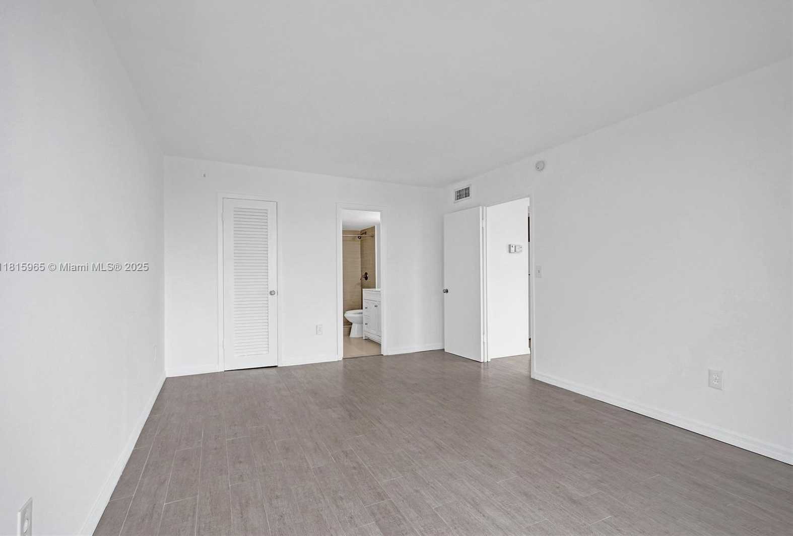 Small Image of 9800 WEST BAY HARBOR DR #401, Bay Harbor Islands Number 42