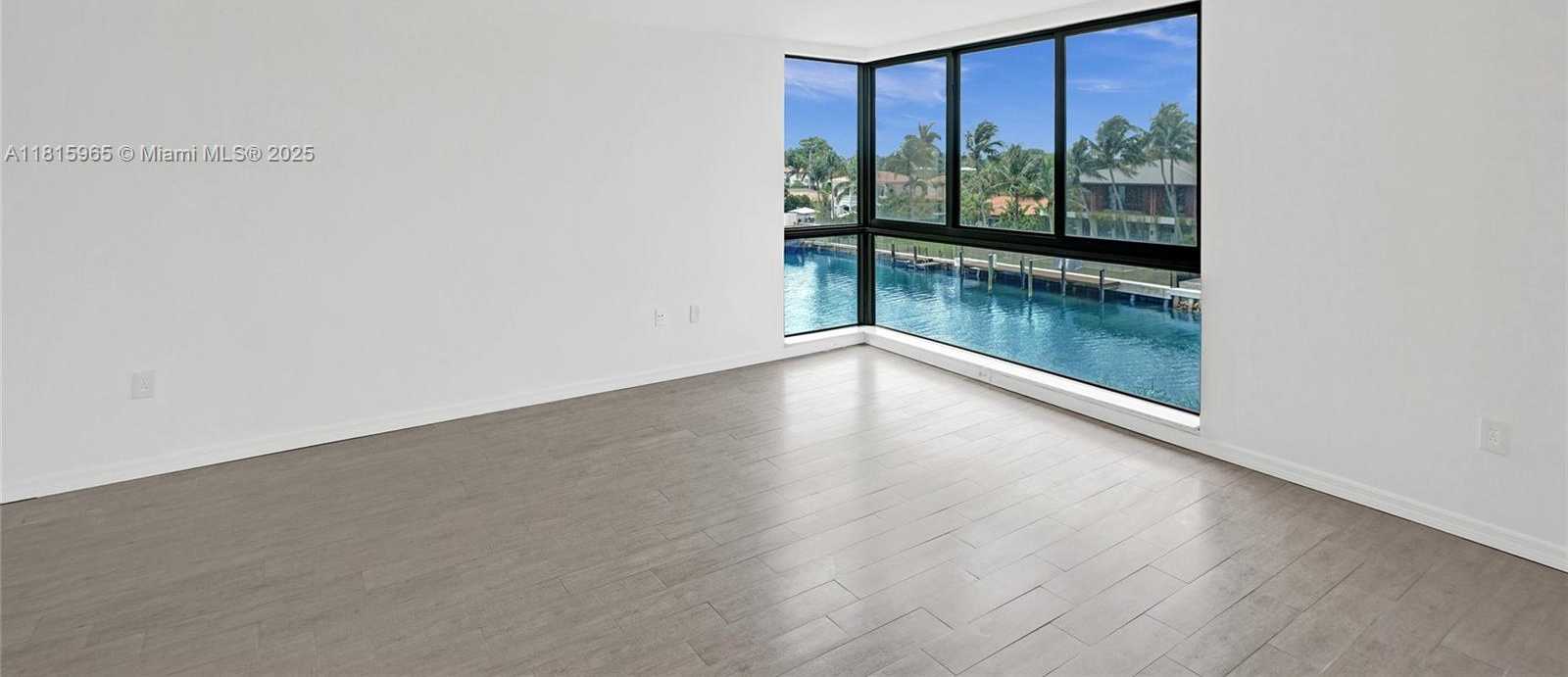 Small Image of 9800 WEST BAY HARBOR DR #401, Bay Harbor Islands Number 46