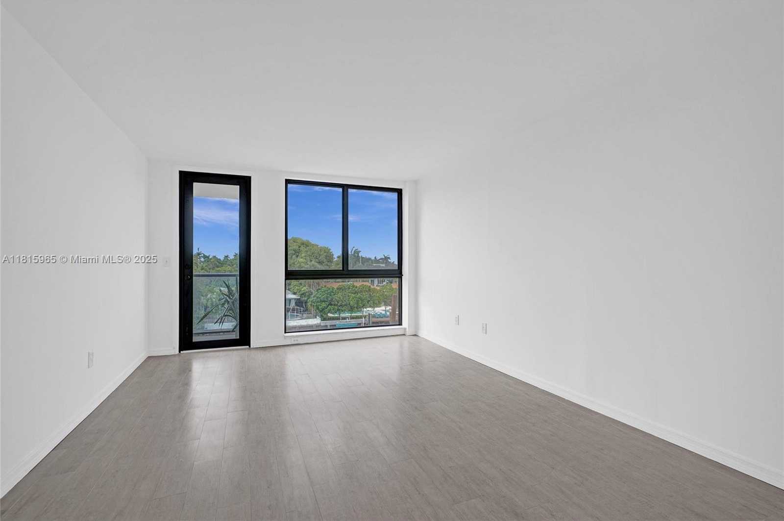 Small Image of 9800 WEST BAY HARBOR DR #401, Bay Harbor Islands Number 6
