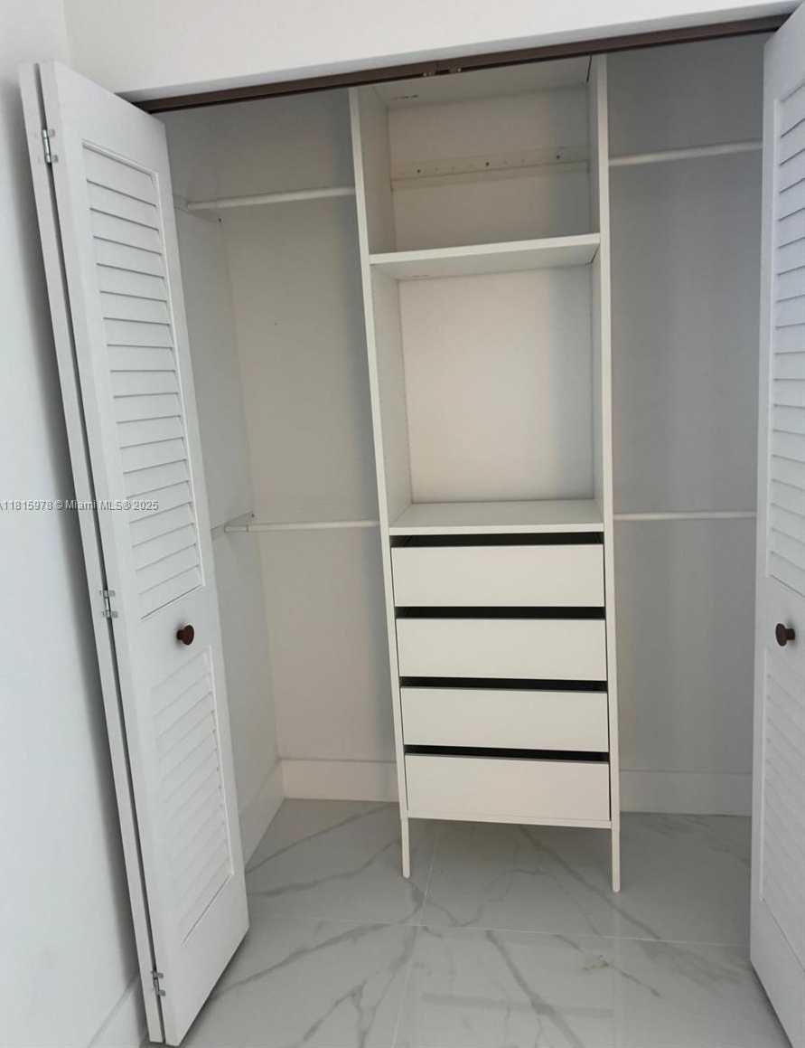 Small Image of 800 NORTH MIAMI AVE #E-901, Miami Number 14