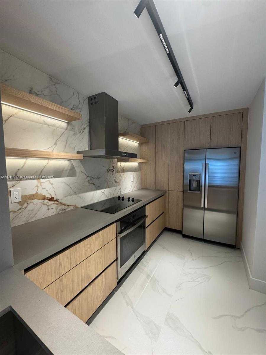 Small Image of 800 NORTH MIAMI AVE #E-901, Miami Number 5