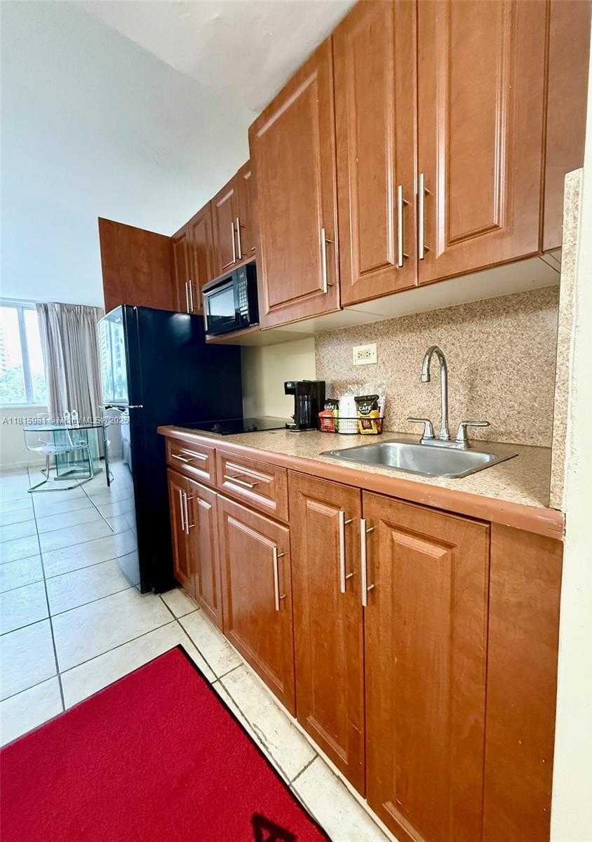 Small Image of 19201 COLLINS AVE #242, Sunny Isles Beach Number 5