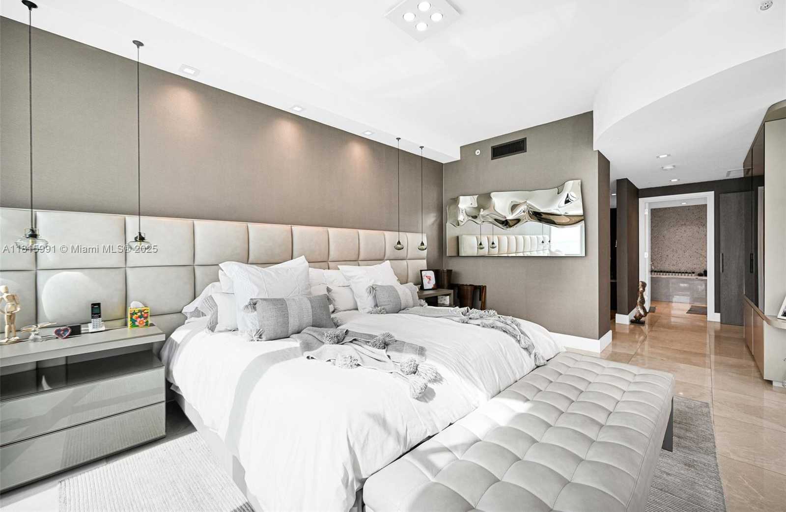 Small Image of 17121 COLLINS AVE #2304, Sunny Isles Beach Number 22