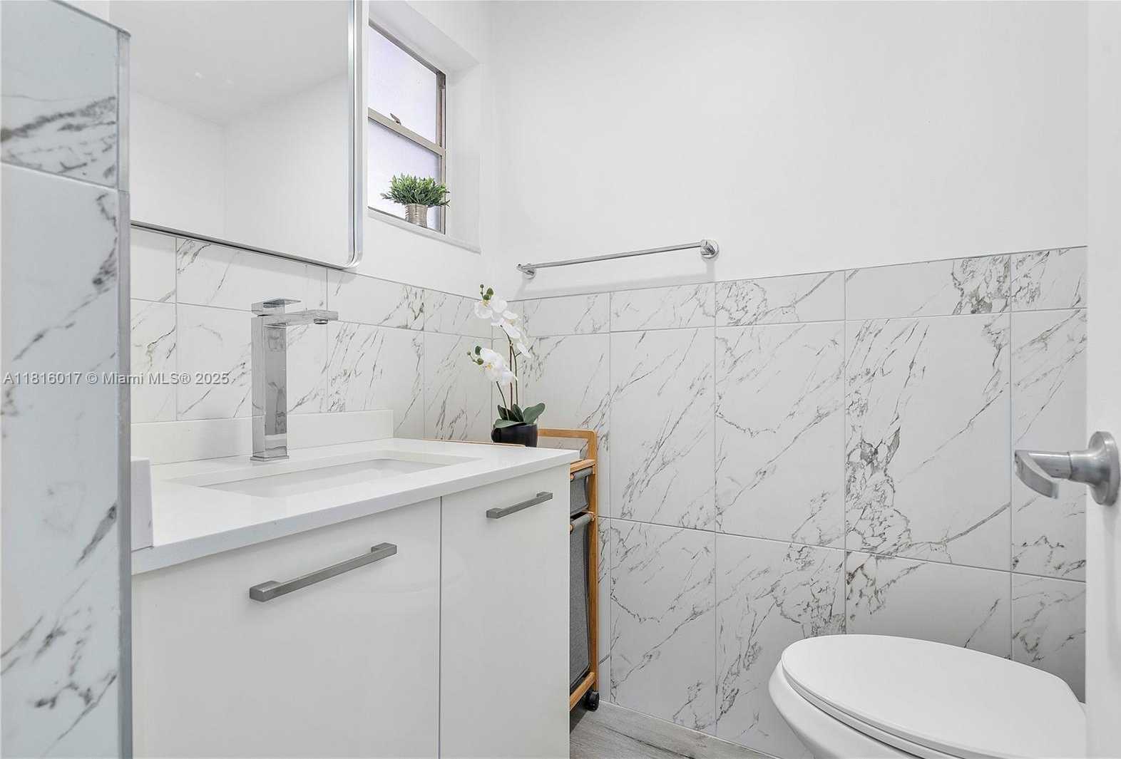 Small Image of 215 SOUTH EAST 3RD AVE #303B, Hallandale Beach Number 10