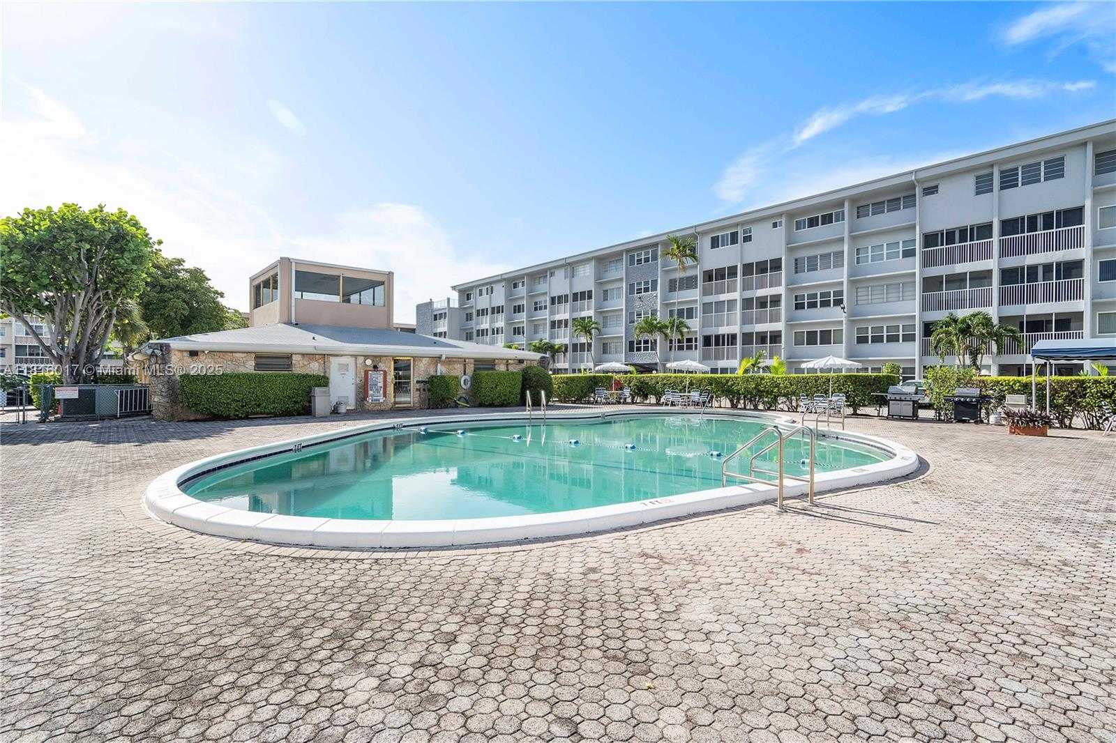 Small Image of 215 SOUTH EAST 3RD AVE #303B, Hallandale Beach Number 11