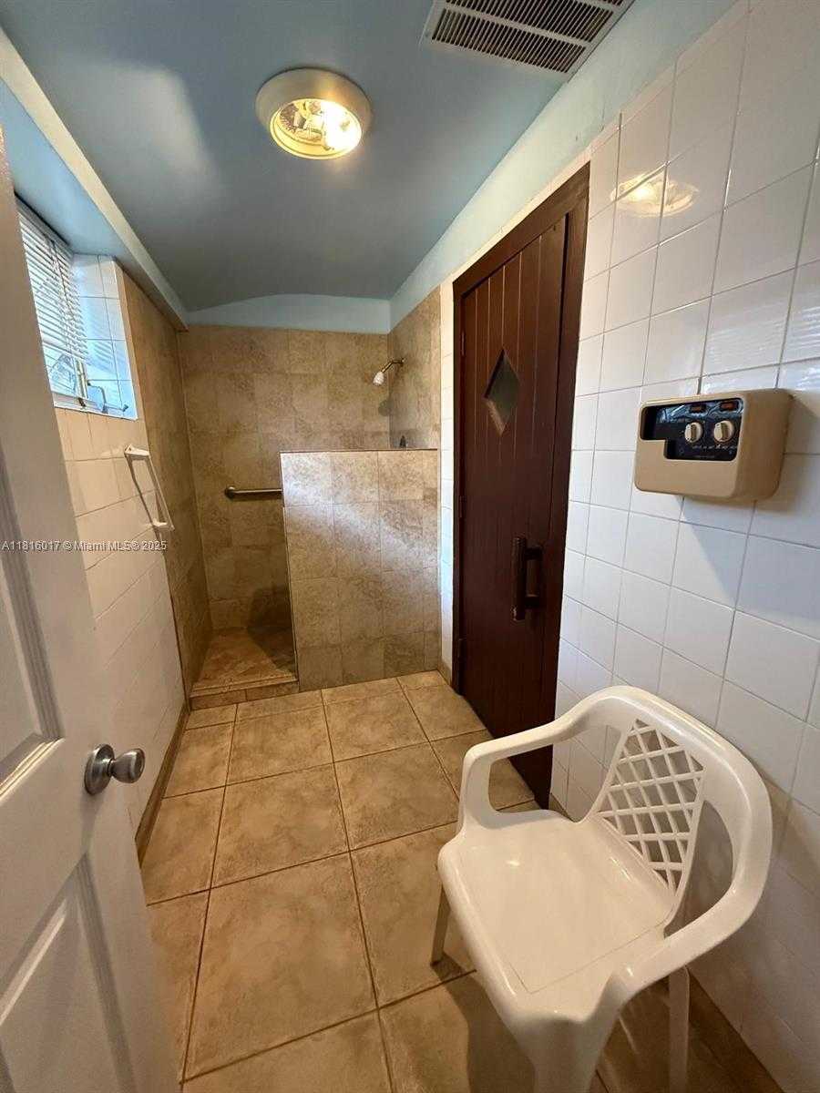 Small Image of 215 SOUTH EAST 3RD AVE #303B, Hallandale Beach Number 19