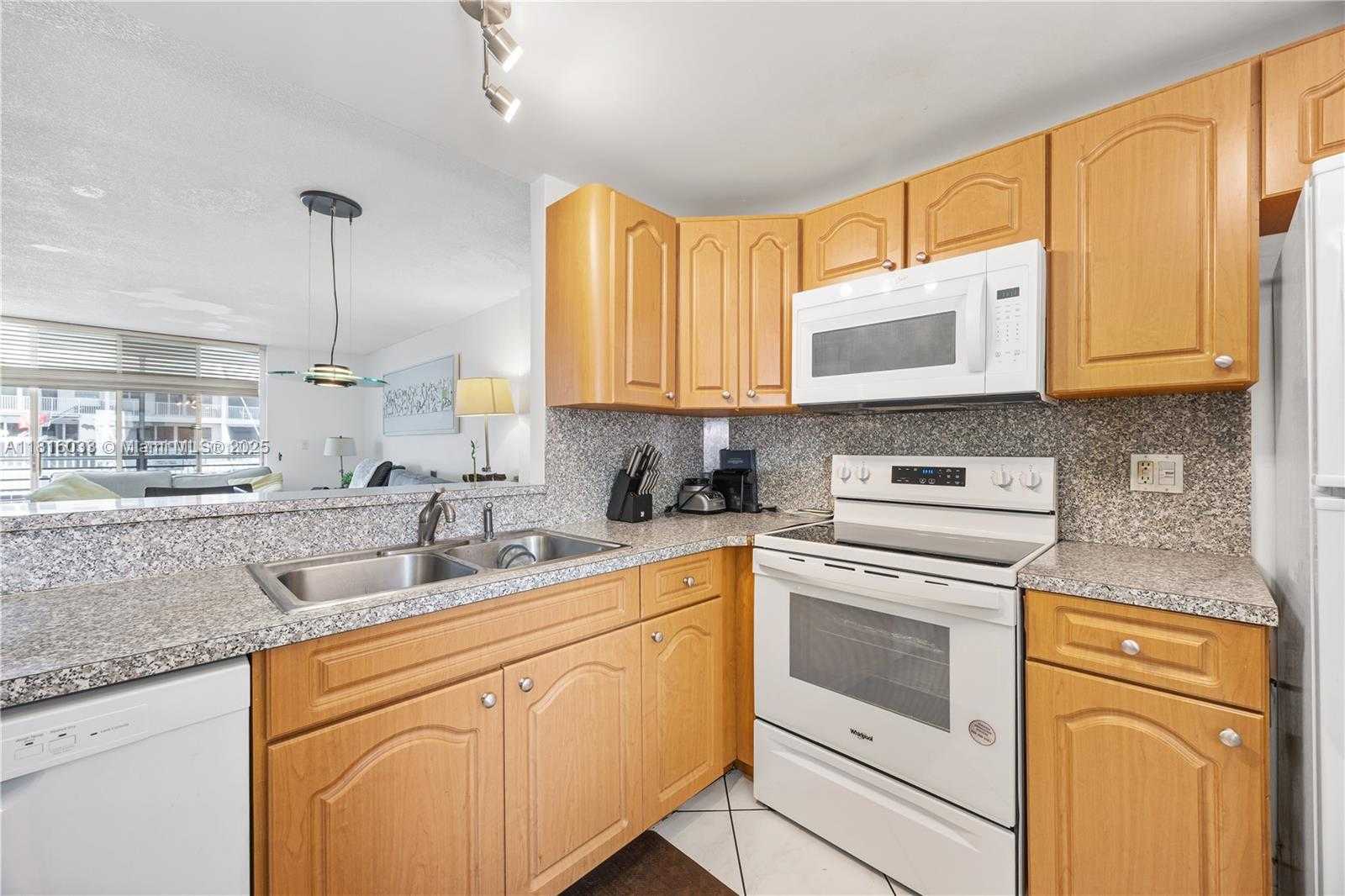Small Image of 3550 NORTH EAST 169TH ST #112, North Miami Beach Number 3