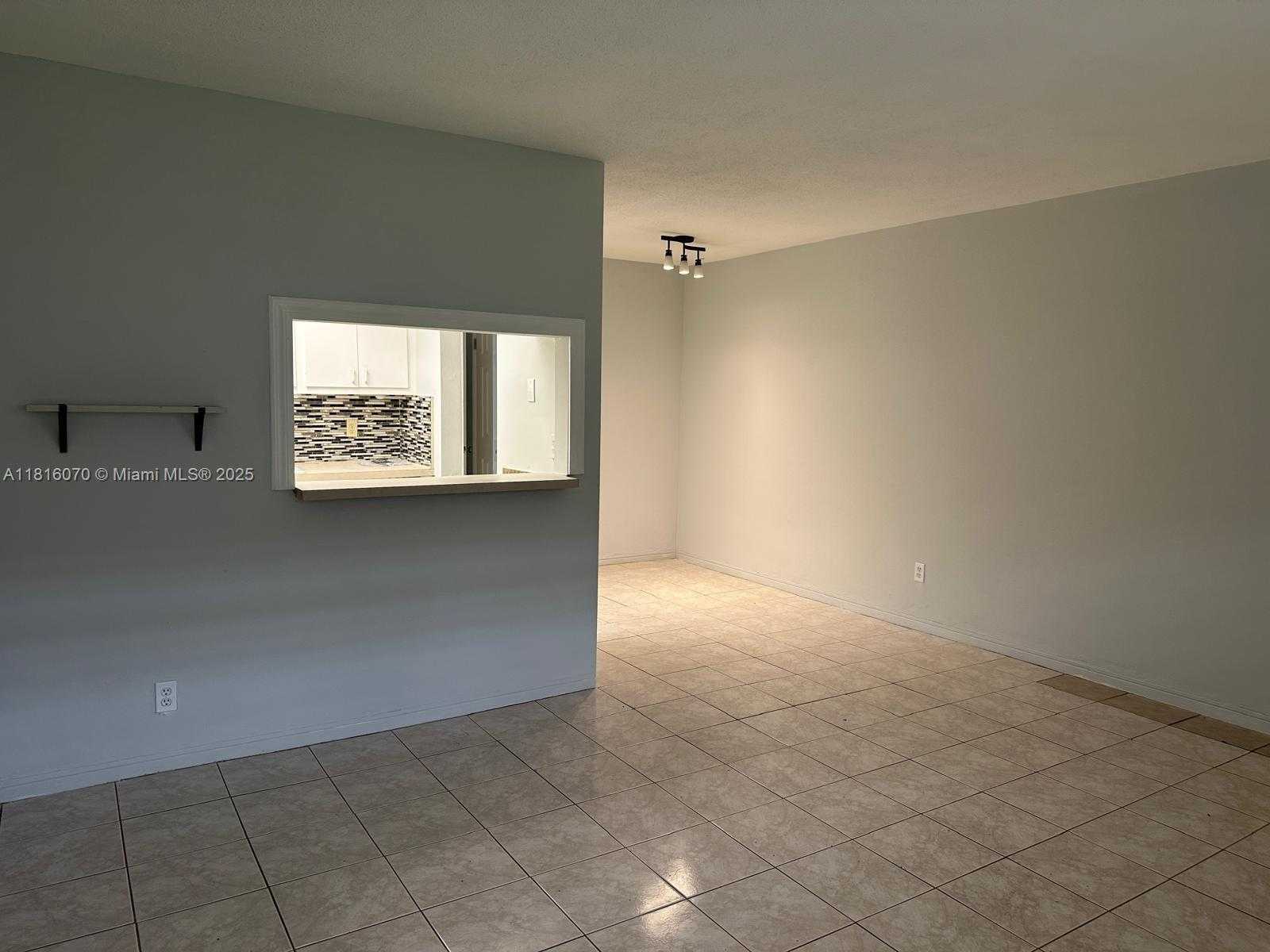 Small Image of 2916 FUNSTON ST #47A, Hollywood Number 15