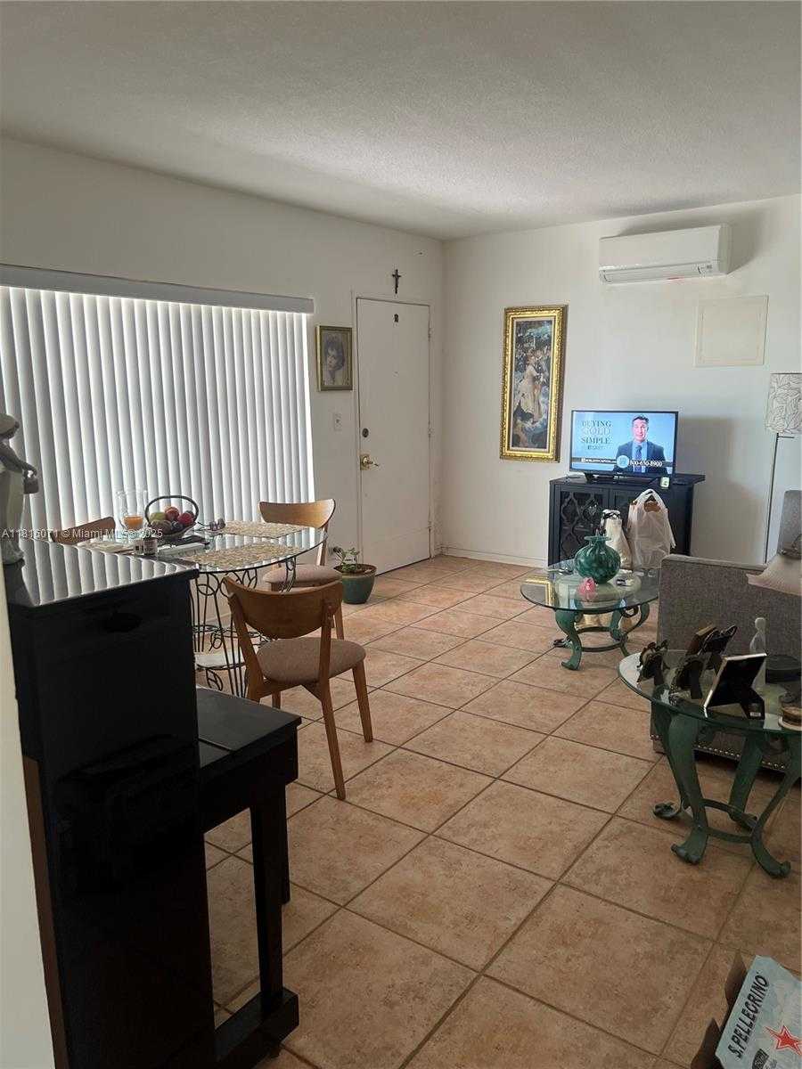 Small Image of 9241 COLLINS AVE #5, Surfside Number 16