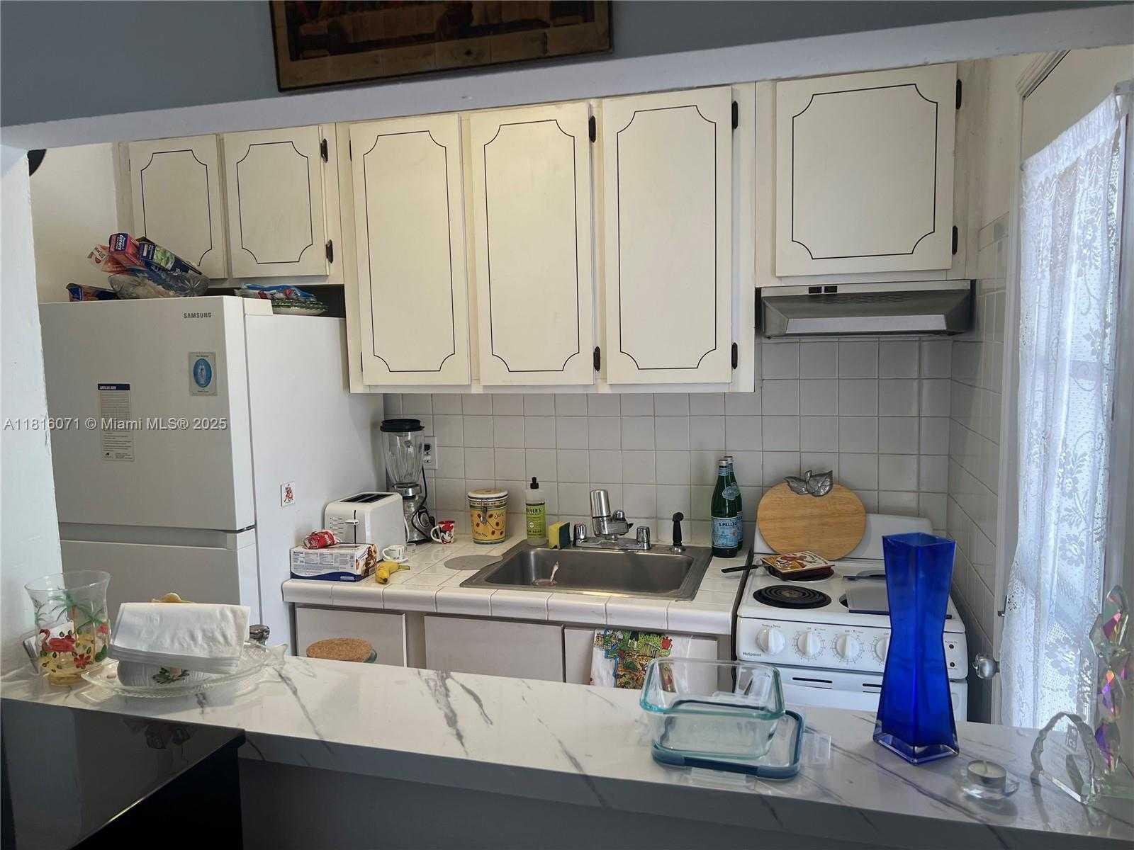Small Image of 9241 COLLINS AVE #5, Surfside Number 18