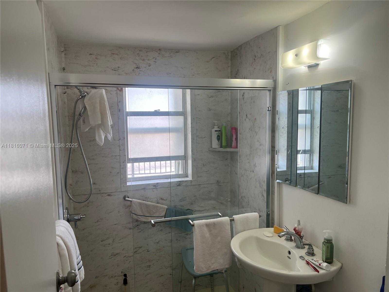 Small Image of 9241 COLLINS AVE #5, Surfside Number 22