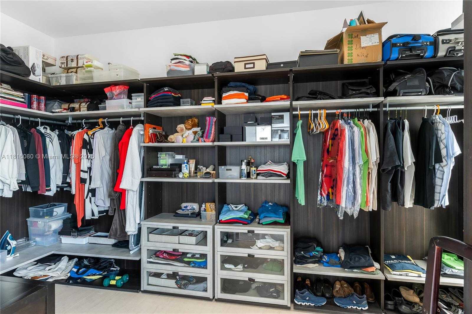 Small Image of 801 SOUTH MIAMI AVE #5801, Miami Number 25