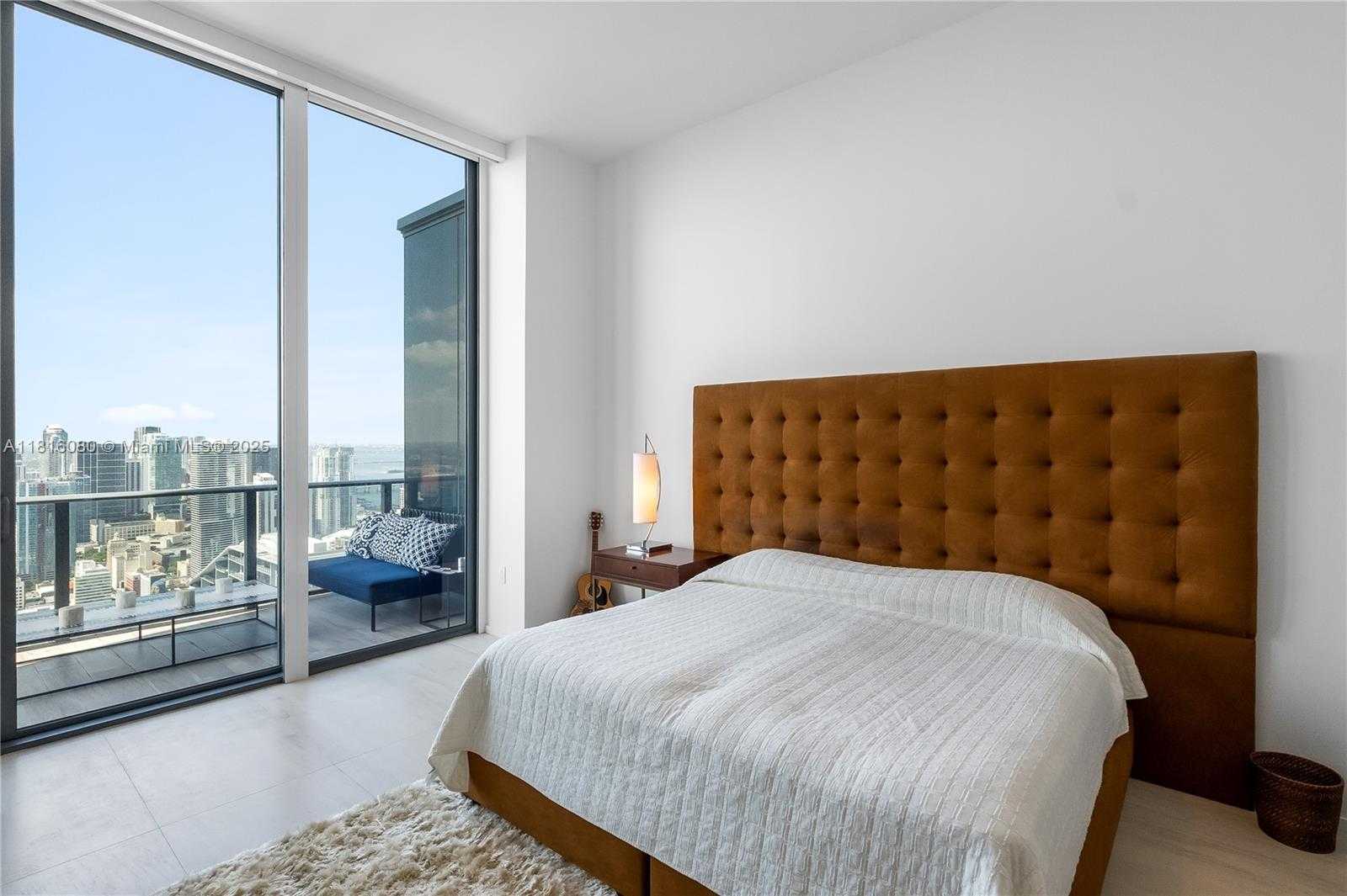 Small Image of 801 SOUTH MIAMI AVE #5801, Miami Number 26