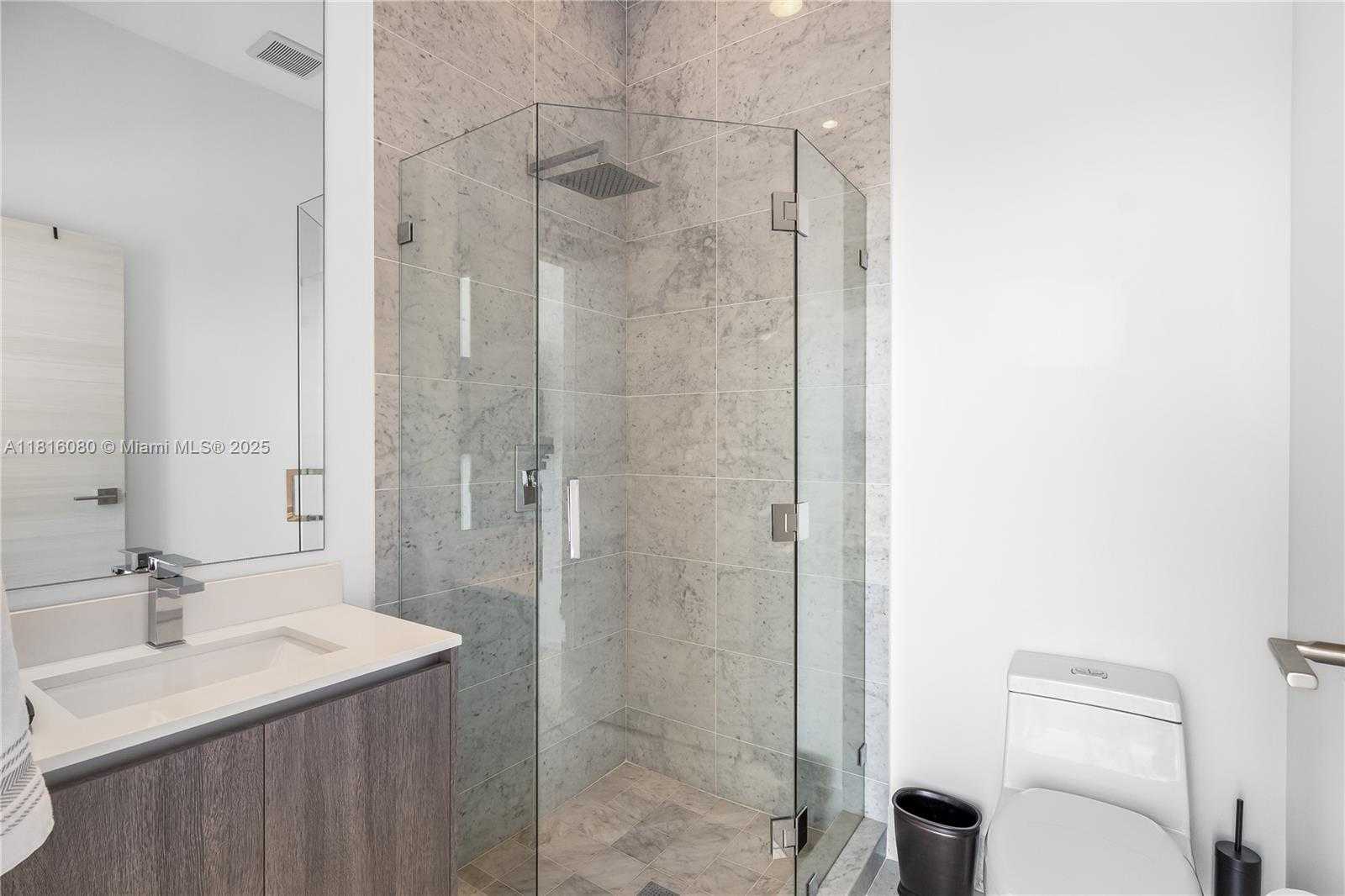 Small Image of 801 SOUTH MIAMI AVE #5801, Miami Number 33