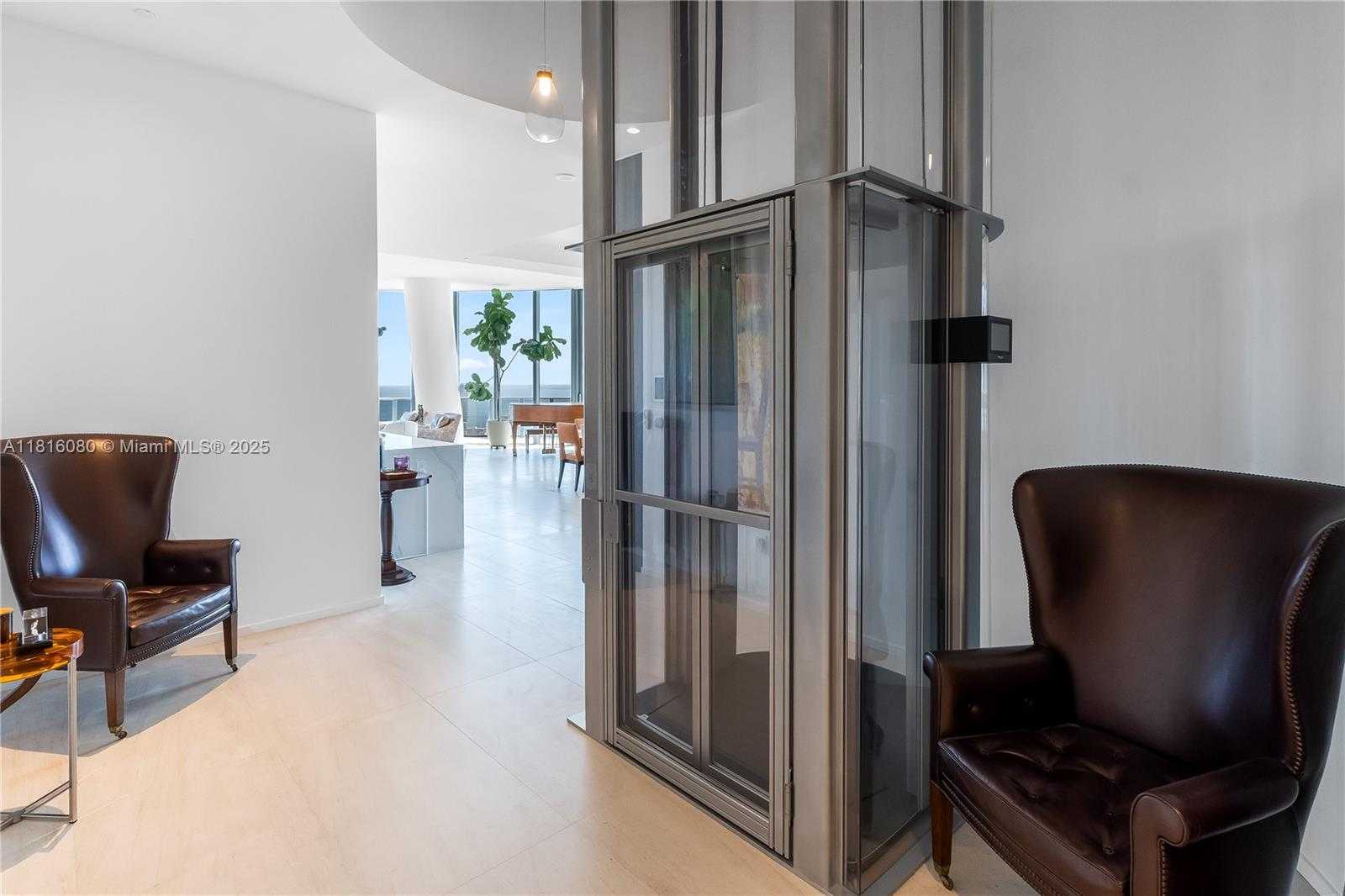 Small Image of 801 SOUTH MIAMI AVE #5801, Miami Number 34