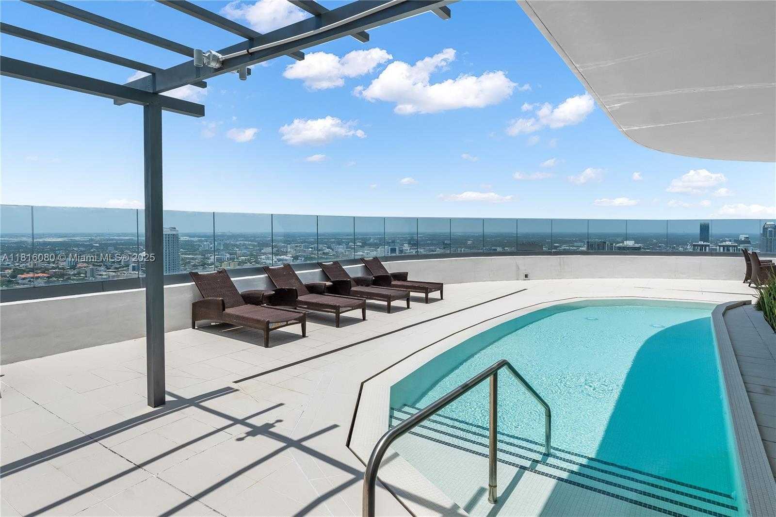 Small Image of 801 SOUTH MIAMI AVE #5801, Miami Number 38