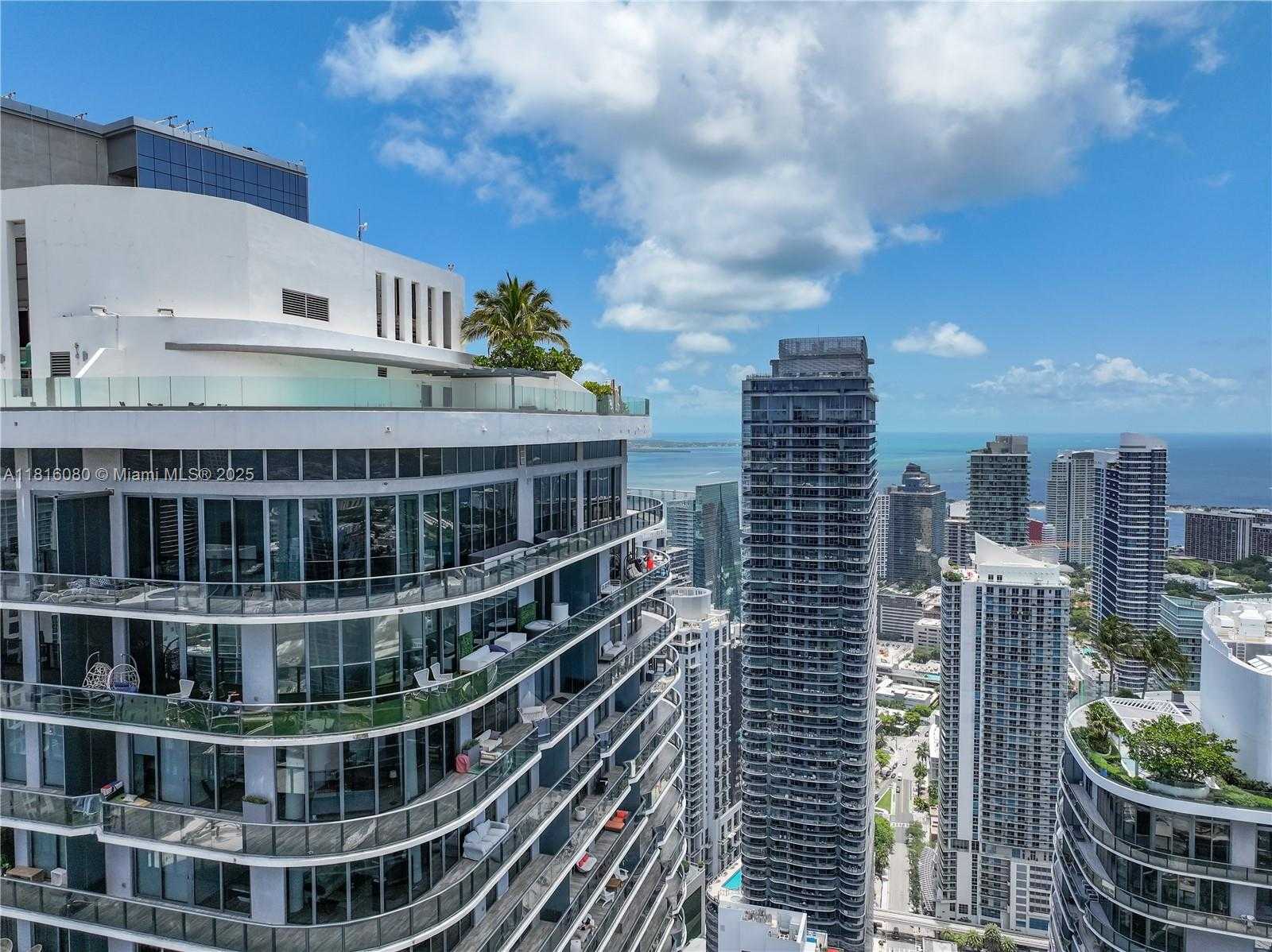 Small Image of 801 SOUTH MIAMI AVE #5801, Miami Number 44