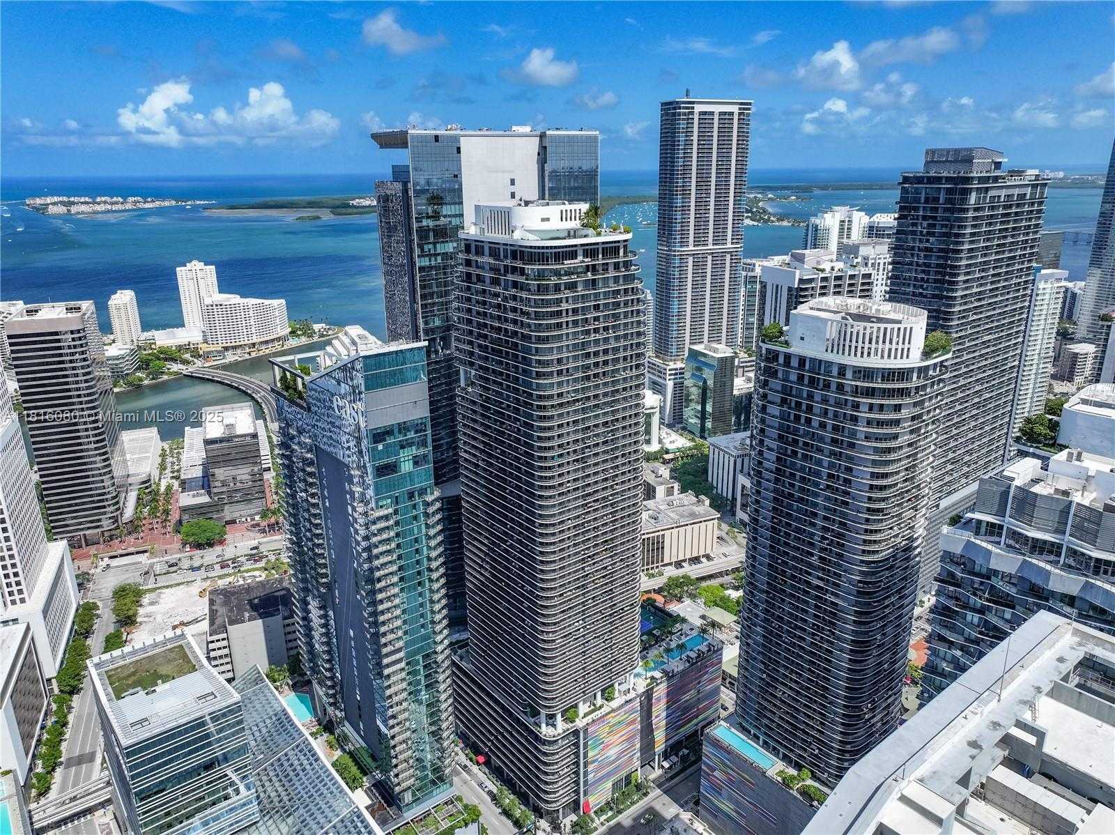 Small Image of 801 SOUTH MIAMI AVE #5801, Miami Number 60