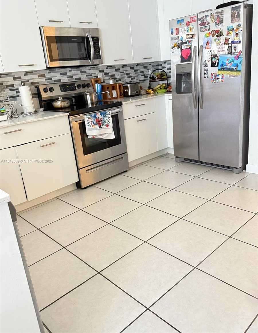 Small Image of 12633 NORTH WEST 23RD PL, Miami Number 3