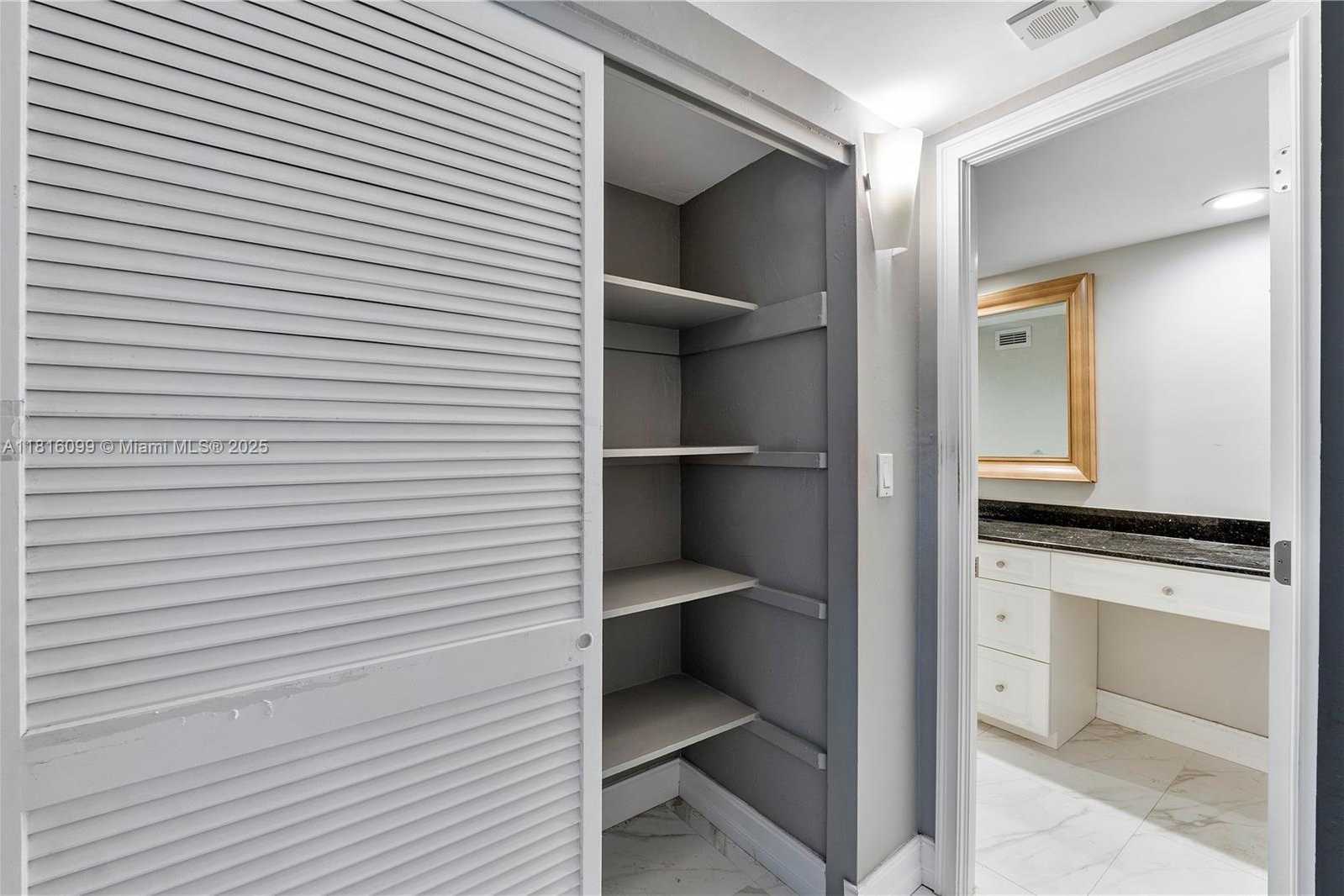 Small Image of 90 EDGEWATER DR #305, Coral Gables Number 15