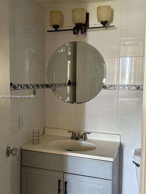 Small Image of 2025 NORTH EAST 164TH ST #414, North Miami Beach Number 11
